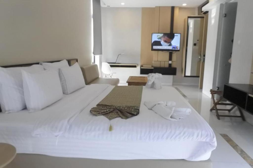 Bbc Hotel Lampung Bandar Jaya Gunungsugih Luaran gambar